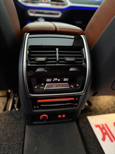 BMW: BMW X7: 2019 г., 3 л, Автомат, Бензин, Внедорожник — 14