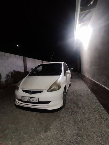 ключ на тойота: Honda Fit: 2002 г., 1.3 л, Автомат, Бензин, Хэтчбэк