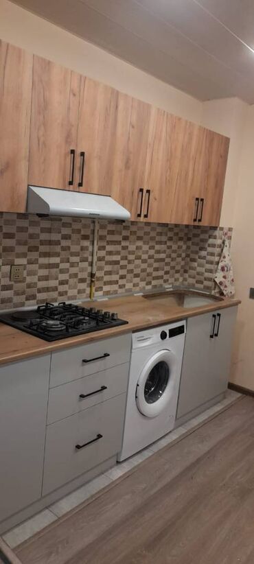 Uzunmüddətli kirayə mənzillər: Xətai Rayonu Cavanşir küçəsi 245 Saylı Məkətəbə Yaxın 2 otaq — 12