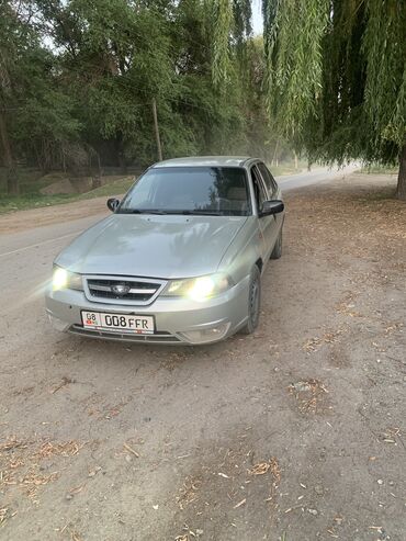 украшения для машины: Daewoo Nexia: 2008 г., 1.6 л, Механика, Бензин, Седан