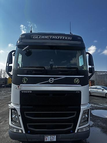 Грузовики: Грузовик, Volvo, Стандарт, 7 т, Б/у — 31