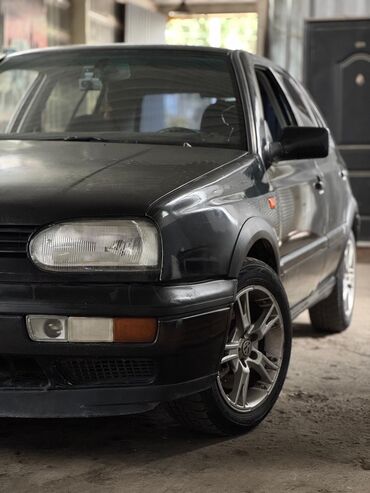 моновпрыск на гольф 3: Volkswagen Golf: 1991 г., 2 л, Механика, Бензин, Хетчбек