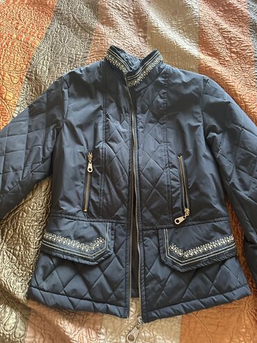 шубы куртки: Продаю куртку, производство Турция Пальто Шуба Верхняя