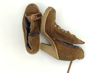 jakie buty do srebrnej sukienki: Ankle boots for women, 38, condition - Good