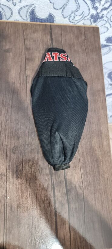 Əlcəklər: Bandaj tezedir. kikboks üçün. 10 manat