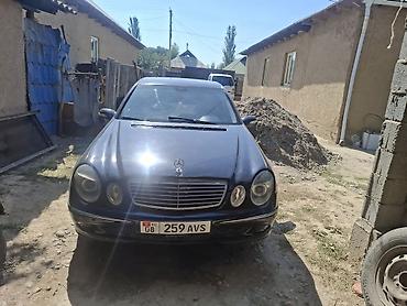 на 211: Mercedes-Benz E-Class: 2002 г., Газ — 6