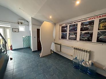 Аренда офисов: Сдается коммерческое помещение площадью 280 м² на 2 этаже отдельно — 10