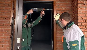 открытие двери: Дверь: Установка, Ремонт, Замена, Бесплатный выезд — 1