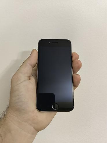 nokia 9800: Iphone 6s crni sa 32 gb memorije, sim free icloud free. Ok očuvan, i — 1
