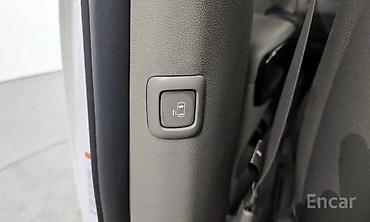Kia: Kia Carnival: 2019 г., 2.2 л, Автомат, Дизель, Минивэн — 10