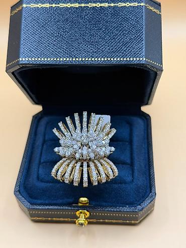 Üzük, Sarı qızıl, 750 Əyar, Brilyant, 4.01-5.00 Karat lalafo.az -da Üzük, Sarı qızıl, 750 Əyar, Brilyant, 4.01-5.00 Karat