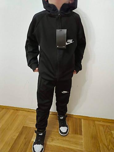 Komplet trenerke: Nike dečija trenerka NOVO Novo Veličine 4 6 8 10 12 14 fb Moja — 4