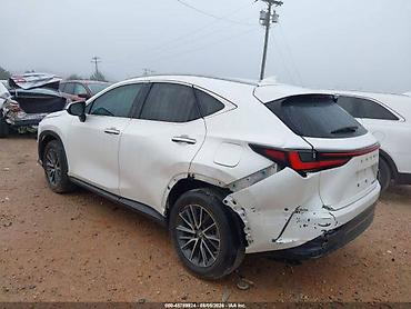 inter: Lexus NX: 2022 г., Автомат — 5