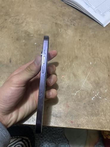 Apple iPhone: IPhone 14 Pro, Б/у, 128 ГБ, Deep Purple, Кабель, 78 % — 3