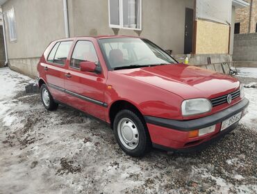 машина passat: Volkswagen Golf: 1992 г., 1.8 л, Механика, Бензин, Хэтчбэк