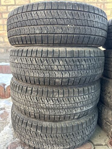 Шины: Шины 195 / 65 / R 15, Зима, Б/у, Комплект, Легковые, Япония, Bridgestone