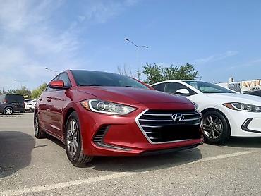 Hyundai: Hyundai Elantra: 2 л | 2017 г. Седан — 2
