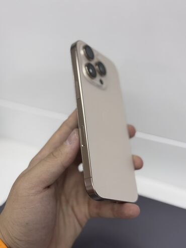 Apple iPhone: IPhone 16 Pro, Desert Titanium