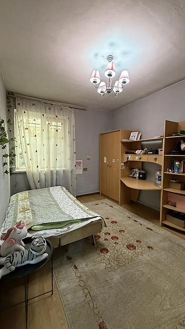Продажа коттеджей и домов: Продаётся дома с участком жм Бакай-Ата - Материал стен: кирпич - — 7