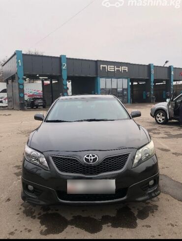 Toyota: Toyota Camry: 2010 г., 2.5 л, Типтроник, Бензин, Седан