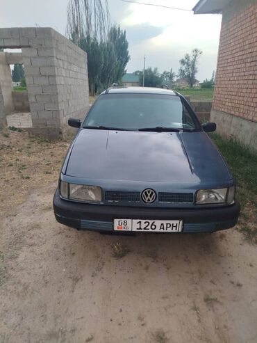 тент для мото: Volkswagen Passat: 1988 г., 1.8 л, Механика, Бензин, Универсал