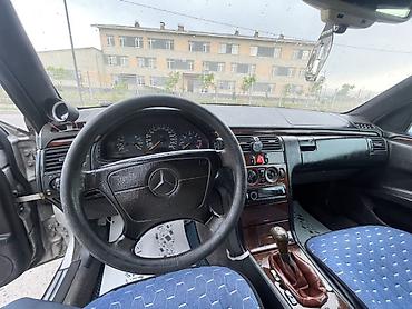 Продажа авто: Mercedes-Benz E-Class: 1996 г., 3 л, Механика, Дизель, Седан — 4