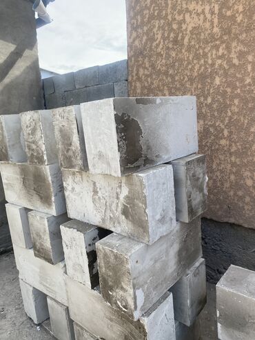 мягкая мебель ош: Пеноблок, 600x200x300, Өзү алып кетүү, Акысыз жеткирүү, Акылуу жеткирүү