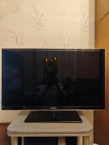 Televizorlar: İşlənmiş Televizor Samsung LED ekran 43" FHD (1920x1080)