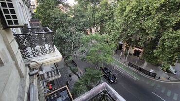 Günlük kirayə mənzillər: 2 otaqlı, Nəsimi r. r-nu — 16