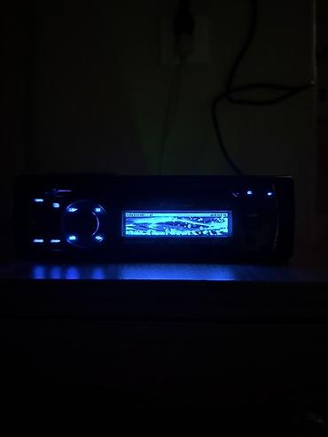radiolar: Pioneer avtomobil maqnitofonu - Ön paneldə mavi LED işıqlanma və — 2