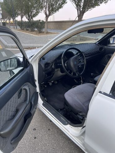 Digər avtomobillər: Maşın yaxşı vəziyyətdədir. Bütün detalları dəyişib. Barter Mümkündür — 3