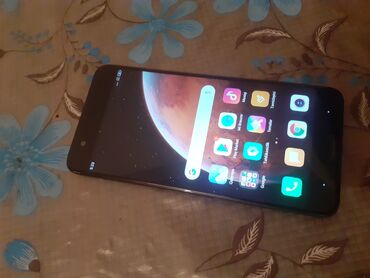 Samsung A10e, 64 ГБ, цвет - Черный, Отпечаток пальца, Две SIM карты