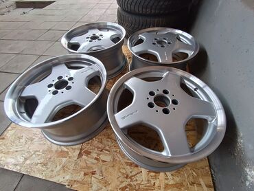 Диски: Литые Диски R 18 AMG, Комплект, отверстий - 5, Б/у — 3