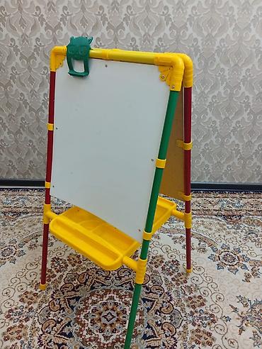 мель: Детский стол, Б/у, Пластик, Самовывоз — 3