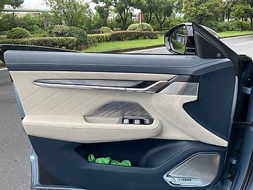 Zeekr: Zeekr 001: 0.1 л | 2023 г. Хэтчбэк — 5