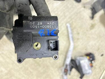 пресс чөп: Сервопривод печки Toyota Hilux Surf N185 3RZ (б/у)