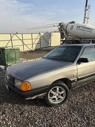 Audi: Audi 100: 1990 г., 2.3 л, Механика, Бензин, Седан — 12