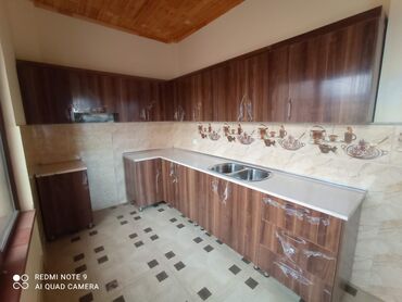 Sifarişlə mətbəx mebeli: Sifarişlə mətbəx dəsti, Özü çəkən petlələr, Sadə laminat, Kredit yoxdur, Pulsuz çatdırılma, Rayonlara çatdırılma — 3