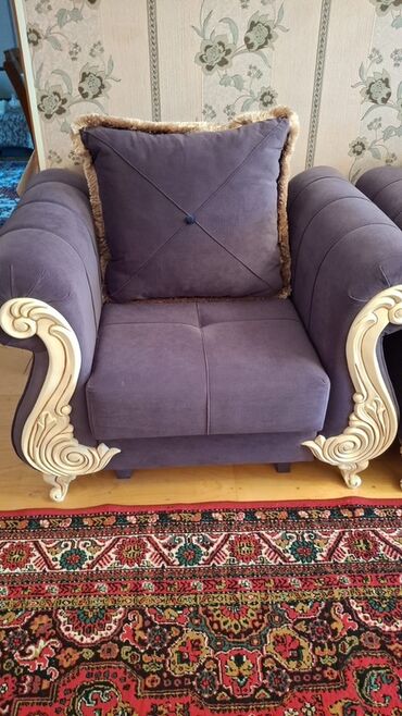obşifka taxta: Klassik divan, Divan