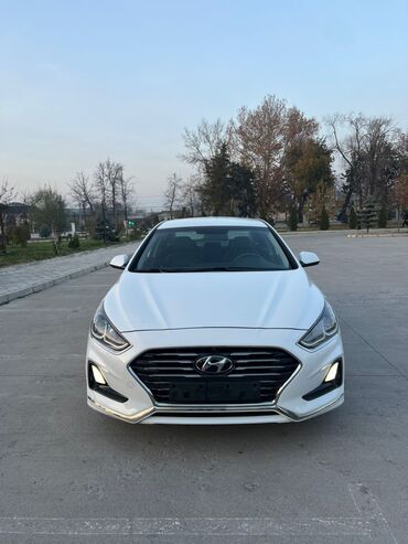 Honda: Hyundai Sonata: 2018 г., 2 л, Автомат, Газ, Седан