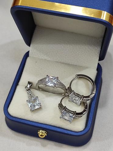 Серебряные наборы украшений: Серебряный набор под Карьтие Серебро 925 пробы Размеры имеются — 8