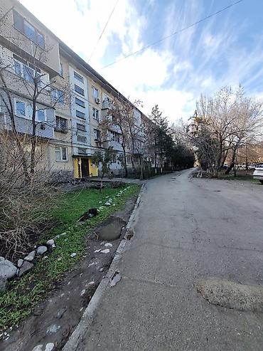 Продажа квартир: 3 комнаты, 58 м², 104 серия, 4 этаж, Старый ремонт — 9