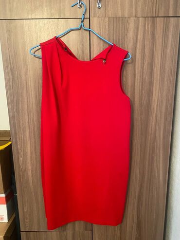платье красное: Вечернее платье, Без рукавов, M (EU 38)