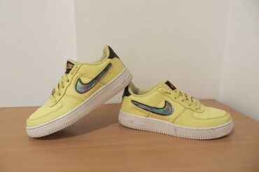 eko tasna: Nike, 38, bоја - Žuta