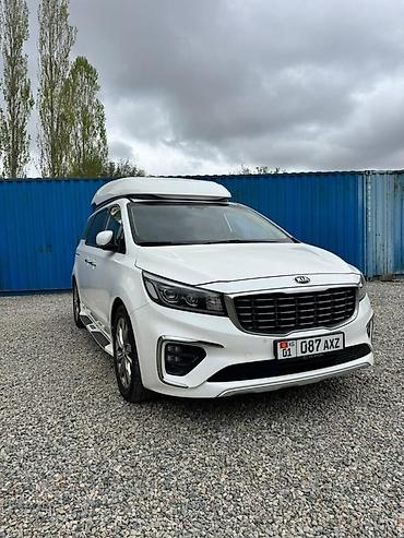 Kia: Kia Carnival: 2019 г., Минивэн — 1