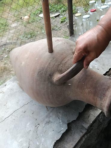 tar qabi: Böyük həcmli gil küp (amfora tipli) - Material: təbii gil, bişmiş — 3