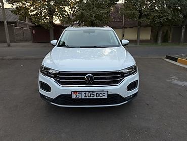 Продажа авто: Volkswagen T-Roc: 2022 г., 1.4 л, Робот, Бензин, Кроссовер — 2