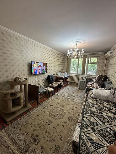 лумумбы: 3 комнаты, 60 м², Кудайберген авторынок 104 серия, 1 этаж — 1