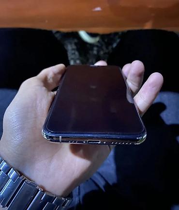 ikinci el ayfon 12 pro max: IPhone 11 Pro, 64 GB, Qızılı, Face ID, Simsiz şarj — 2