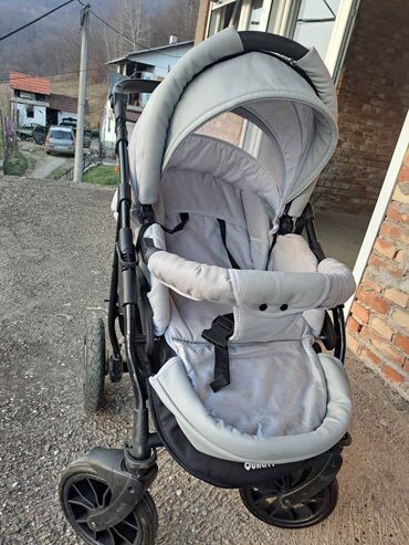 auto sedista za bebe: Kolica za bebe marke Baby merc zipy q 3u1, očuvana, jako kvalitetna sa